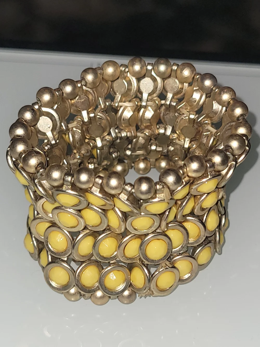 Vintage Gold Tone Yellow Enamel Wide Stretch Bracelet 7" Statement Cuff Boho - Picture 3 of 9